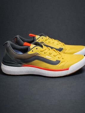 Vans MTE Ultrarange Exo – Sulphur – Size Men's 12 Women's 13.5